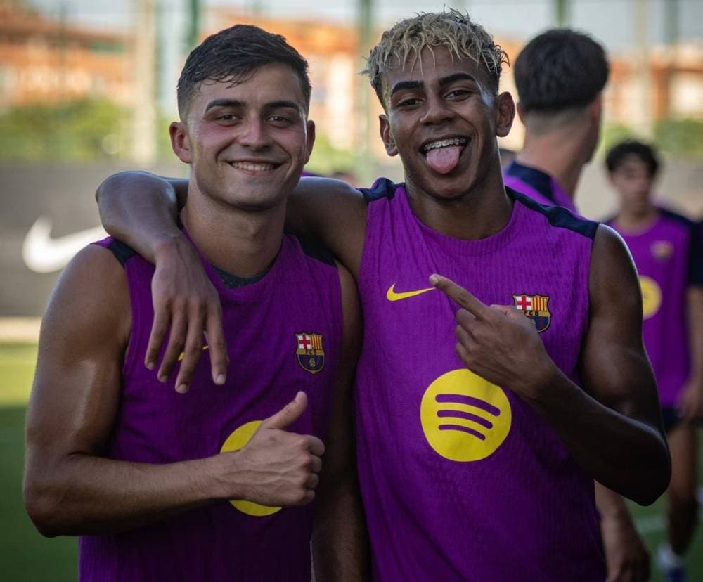 الكونجو تضع شعارها على قمصان تدريبات برشلونة 4 أعوام مقابل 44 مليون يورو