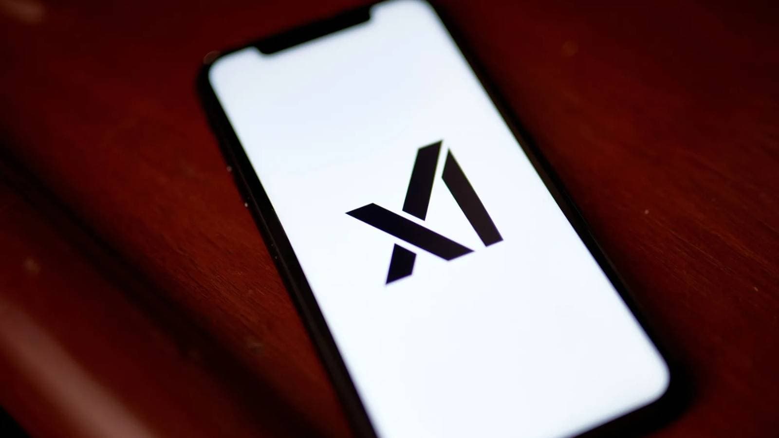 تحول مفاجئ .. بنوك جديدة تنضم لصفقة ديون "XAI" مع "مورجان ستانلي"