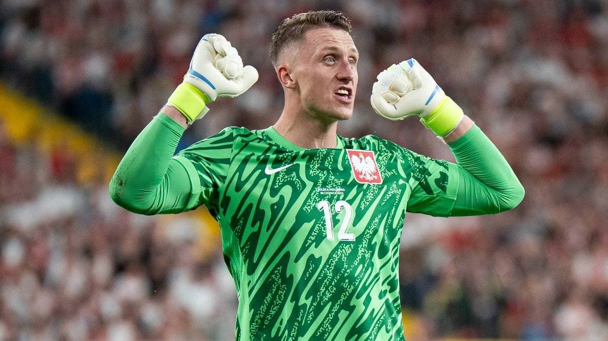 "بولكا" إلى نيوم بـ 56 مليون يورو .. سابع حارس دولي في "روشن"