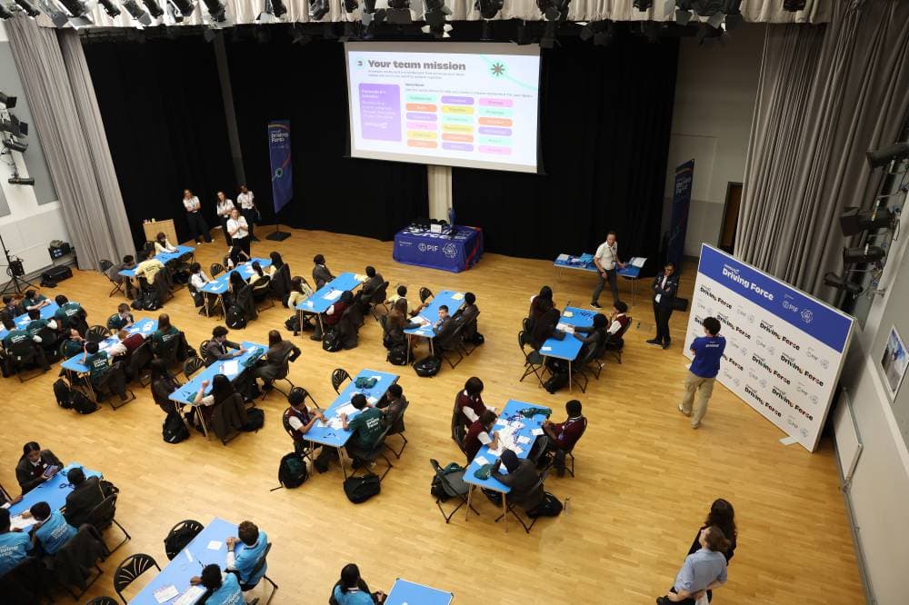 "PIF" وفورمولا إي يسهمان في تمكين 50 ألف من قادة المستقبل في مجالات الاستدامة