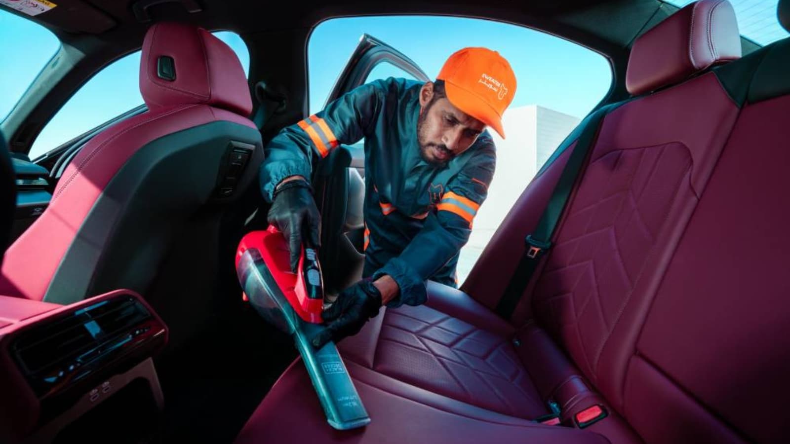 مغاسل السيارات في اختبار البقاء أمام زحف التطبيقات .. تحدي الماء والوقت والسعر