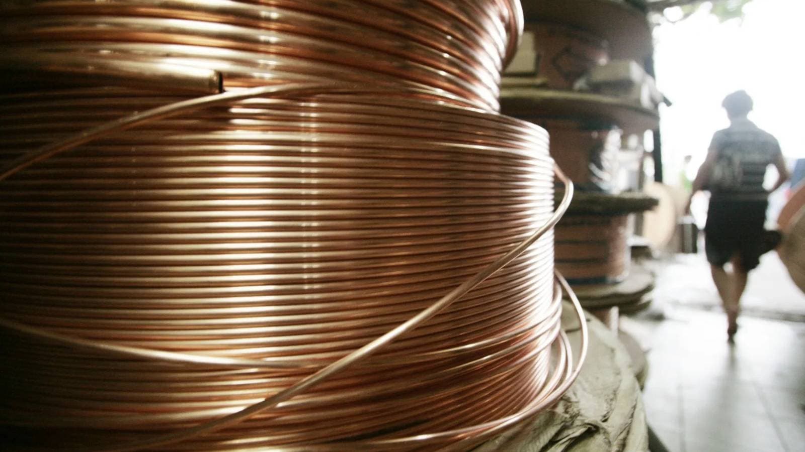 شحنات النحاس تسابق الزمن للوصول إلى أمريكا قبل فرض 50 % رسوم