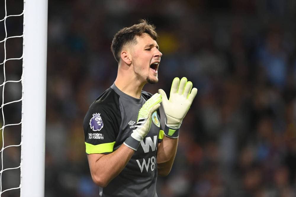 مانشستر سيتي يعيد الحارس ترافورد مقابل 36.2 مليون دولار