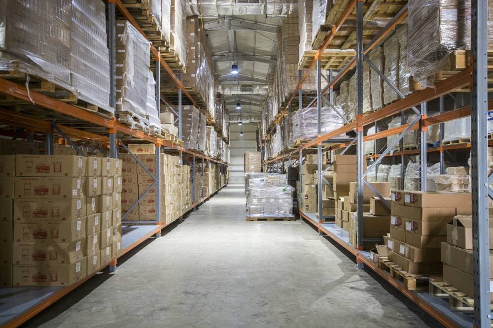 السعودية تحدث اشتراطات المستودعات والمخازن بمهلة تصحيحية 180 يوما