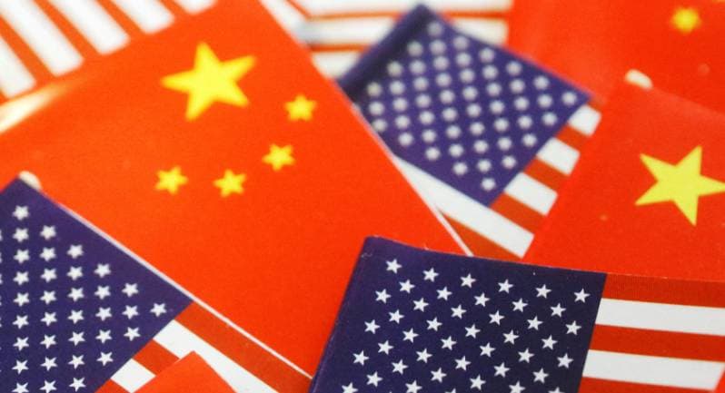 مع صمود هدنة الحرب التجارية.. أمريكا تلغي قيودا على تصدير برمجيات للصين