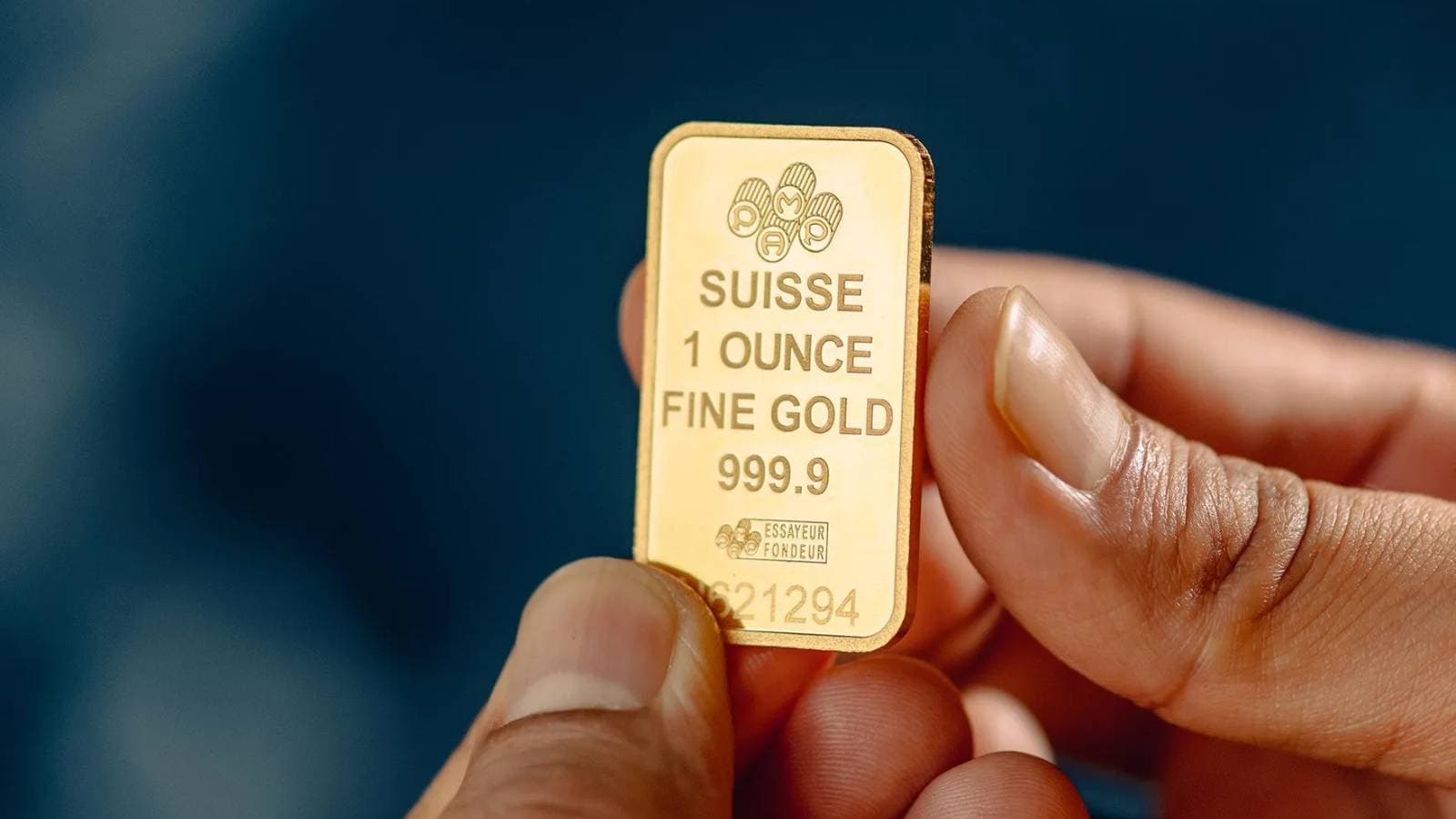 الذهب يتعافى من أدنى مستوى في شهر وسط تجدد الضبابية التجارية