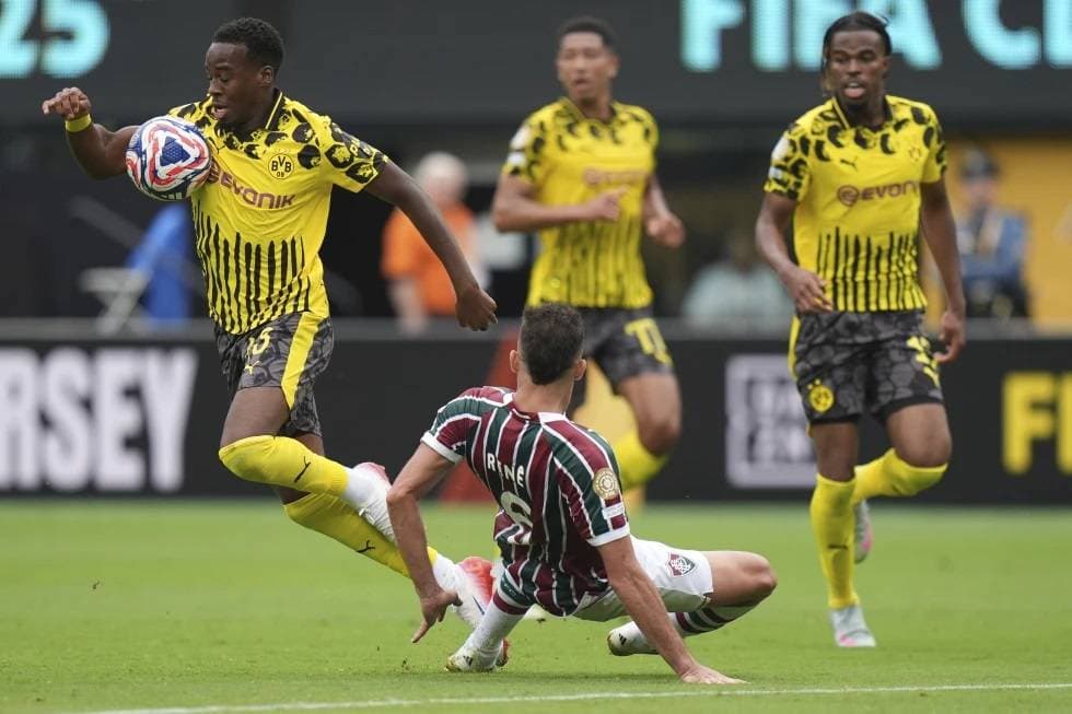 تشيلسي يضم جيتنز من بوروسيا دورتموند مقابل 66 مليون دولار