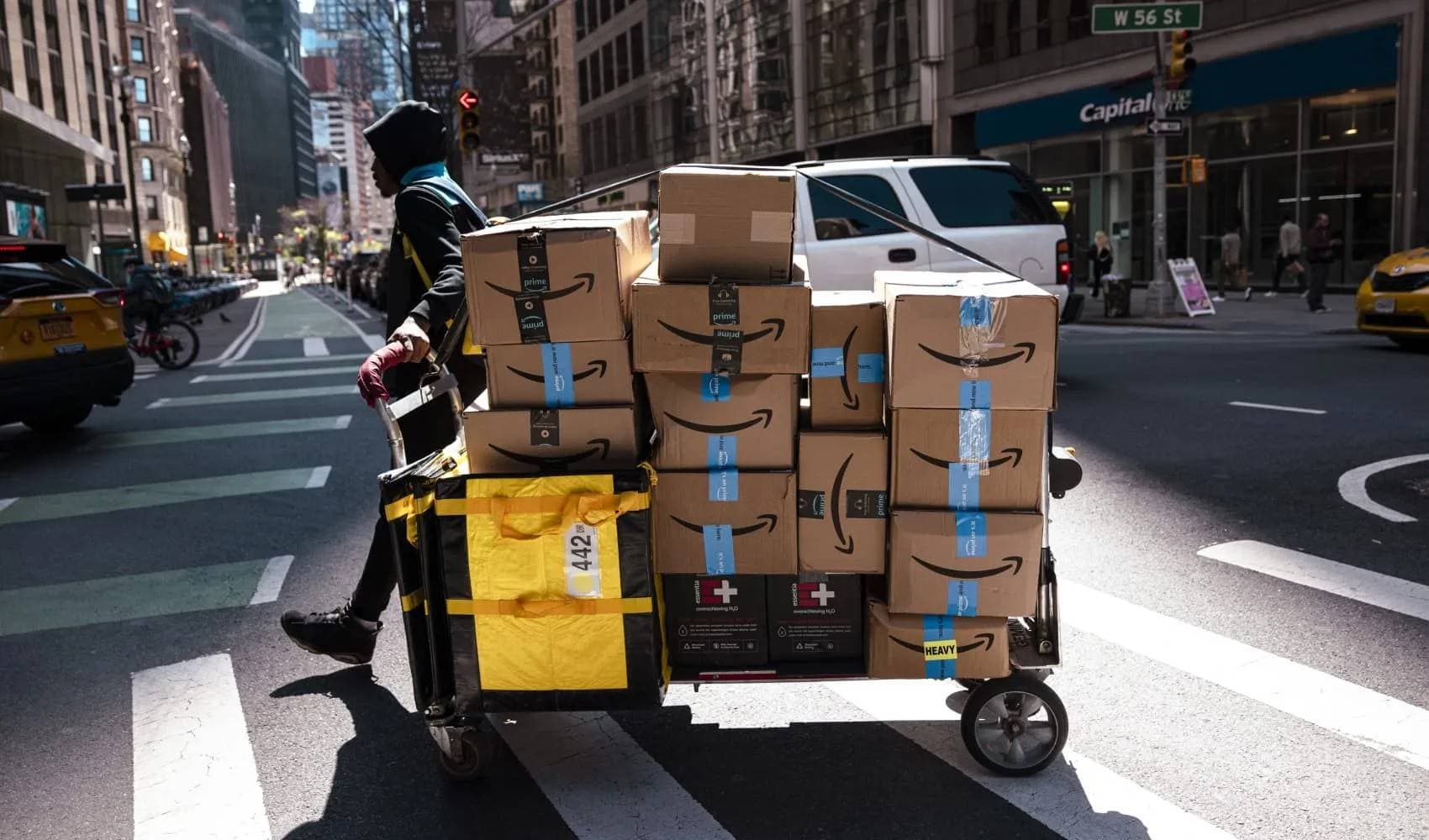 "أمازون" بين رسوم مربكة وحيرة البائعين.. النسخة الأغرب من "برايم داي"