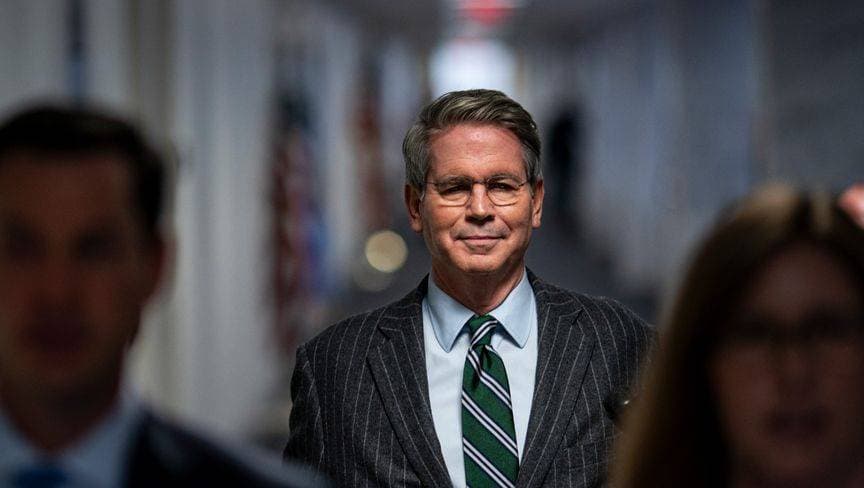 الولايات المتحدة تتوقع 300 مليار دولار من الجمارك هذا العام