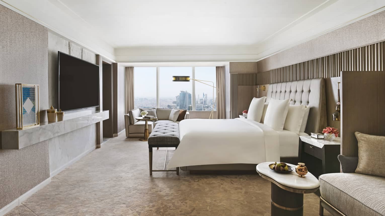 مديرو فنادق: السعودية متوافقة مع البروتوكول العالمي بحد أقصى 20 ساعة للنزيل