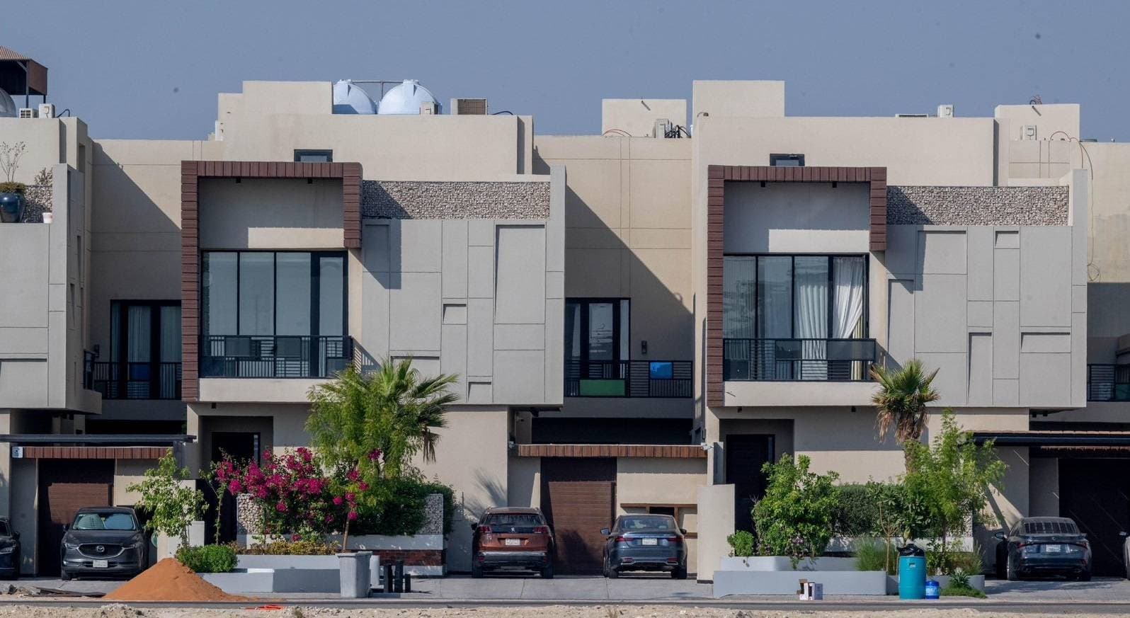 السعودية توافق على استخدام الأجانب غير المقيمين الهوية الرقمية لتملك العقار