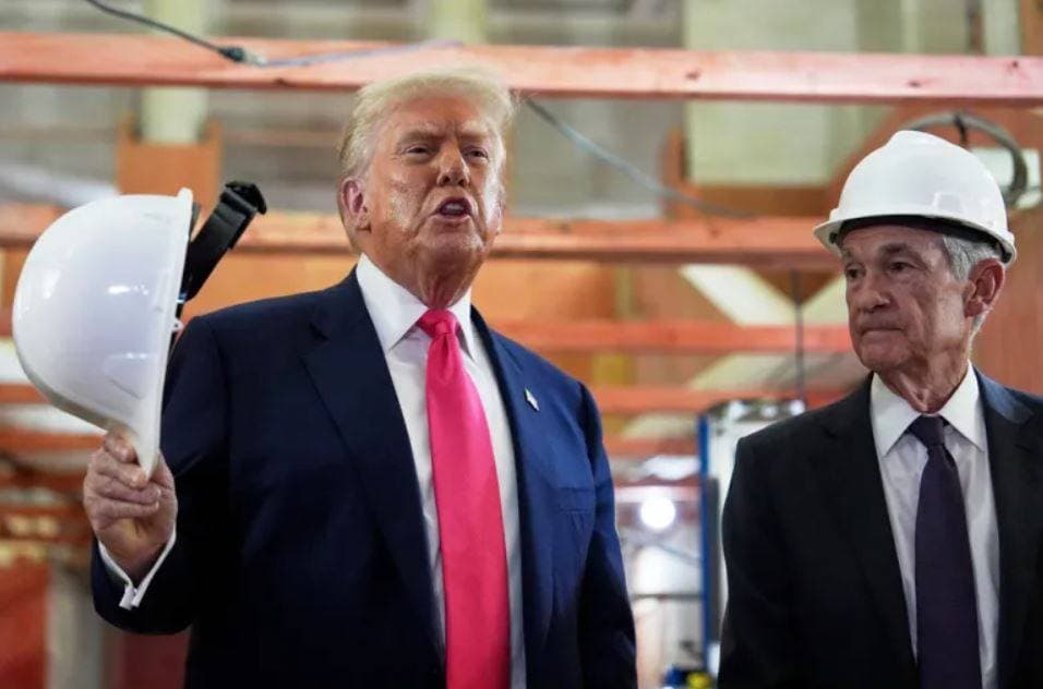 أسرار "الفيدرالي".. كيف تعامل "ملك المصارف" مع ضغوط البيت الأبيض عبر التاريخ؟