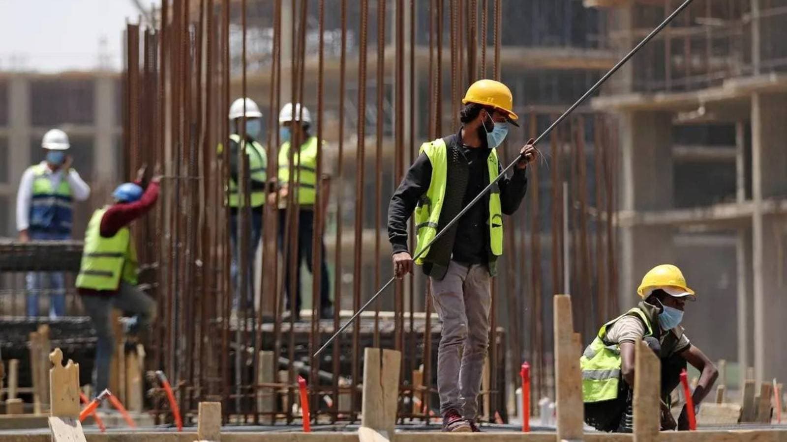 تكاليف البناء في السعودية ترتفع 0.7% خلال يوليو بضغط القطاع السكني