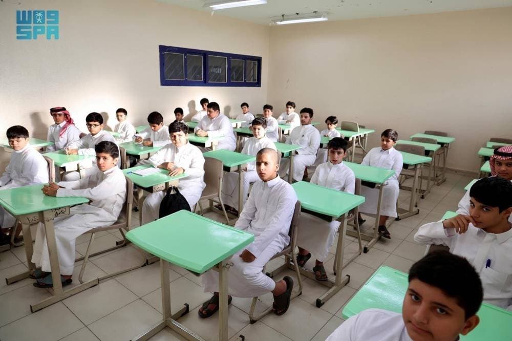 لأول مرة في السعودية .. 6 ملايين طالب يدرسون منهجا للذكاء الاصطناعي