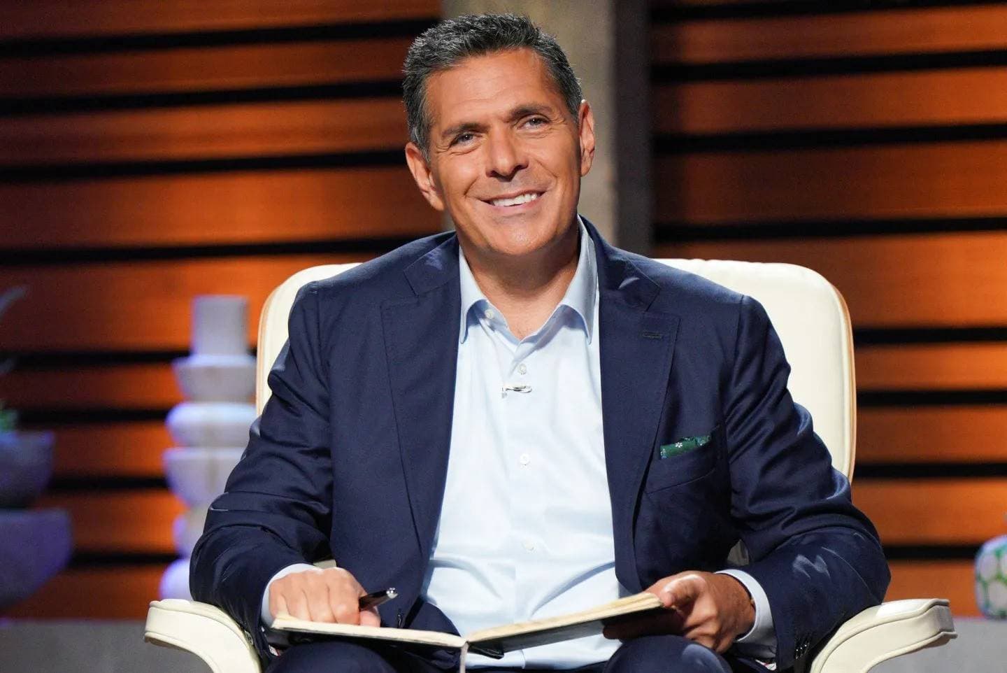 الملياردر دانييل لوبتزكي: الذكاء الاصطناعي لا يغني عن التفكير النقدي والإبداع