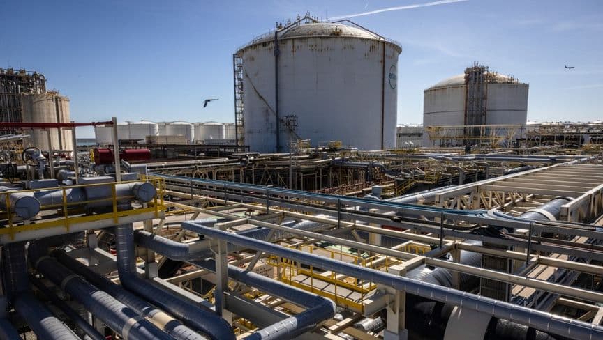 أسعار الغاز الأوروبي عالقة في نطاق ضيق وسط تعزيز المخزونات