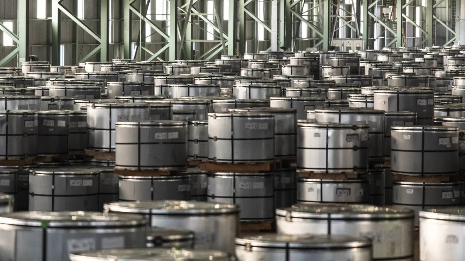 وزارة الصناعة: المعادن لا غنى عنها لتحقيق عملية تحول الطاقة إلى المصادر المتجددة