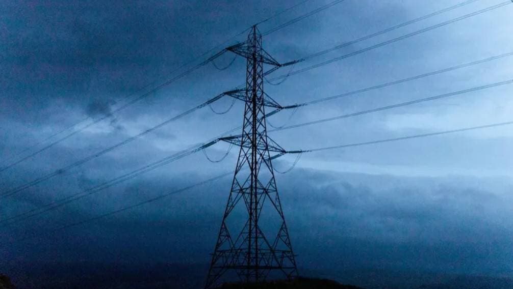 مليار دولار لتمويل إنشاء أكبر بطارية في العالم