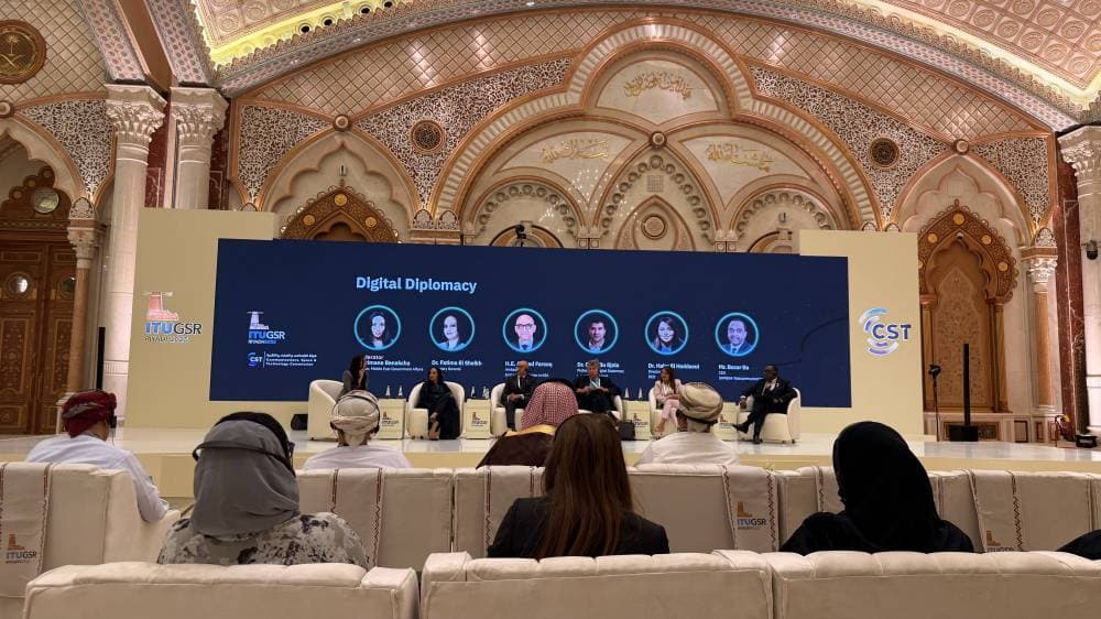دبلوماسيون بالذكاء الاصطناعي .. كيف يحدث ذلك؟