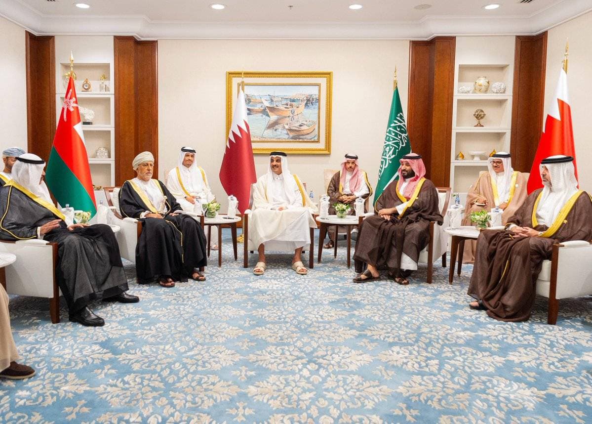 "ستاندرد آند بورز" تسحب تصنيف "تويتر" بسبب قلة المعلومات عن الوضع المالي