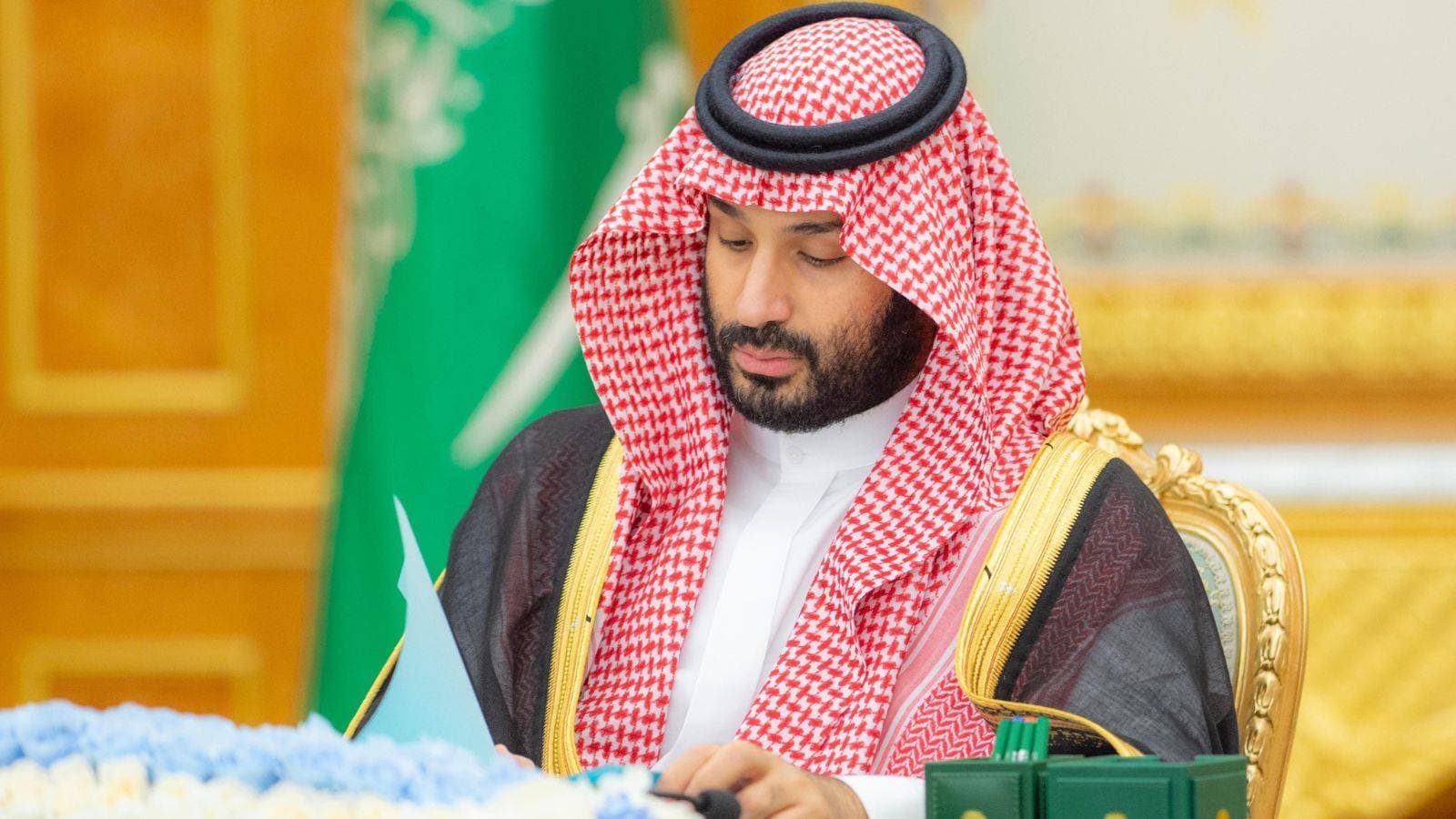 مجلس الوزراء السعودي يوافق على وثيقة مشروع تخصيص مصنع الملابس والتجهيزات العسكرية