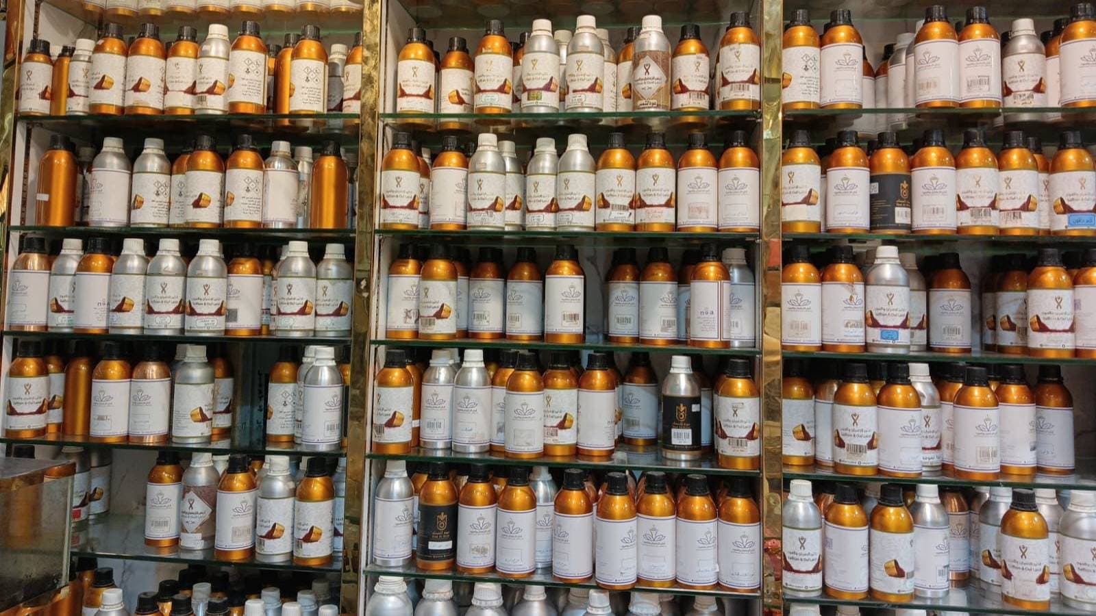 معيقلية الرياض.. «الصين الصغرى» للعطور وجهة الباحثين عن خيارات اقتصادية أقل