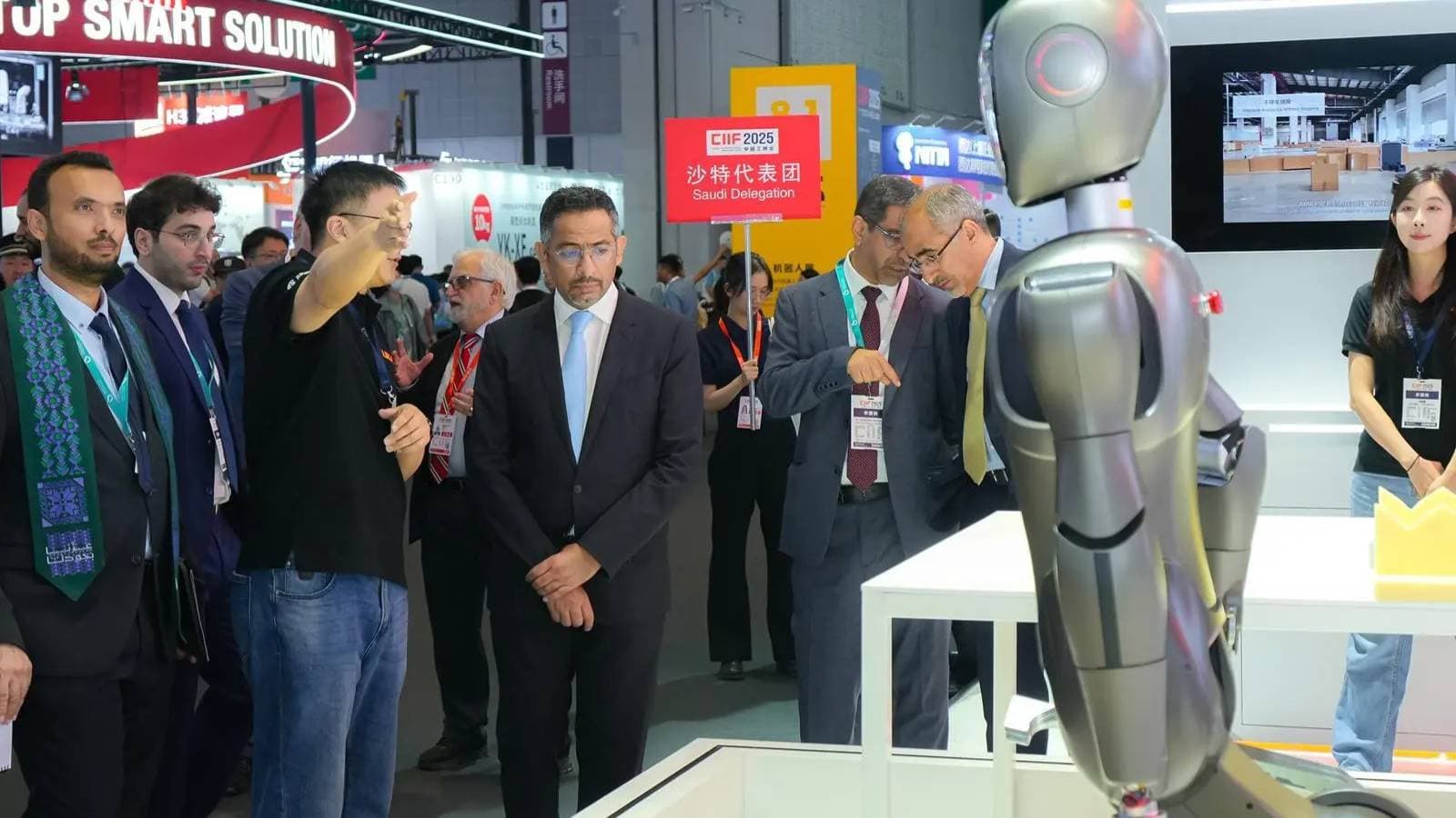 توقيع 3 اتفاقيات مع شركات صينية لتوطين صناعة الطيران في السعودية