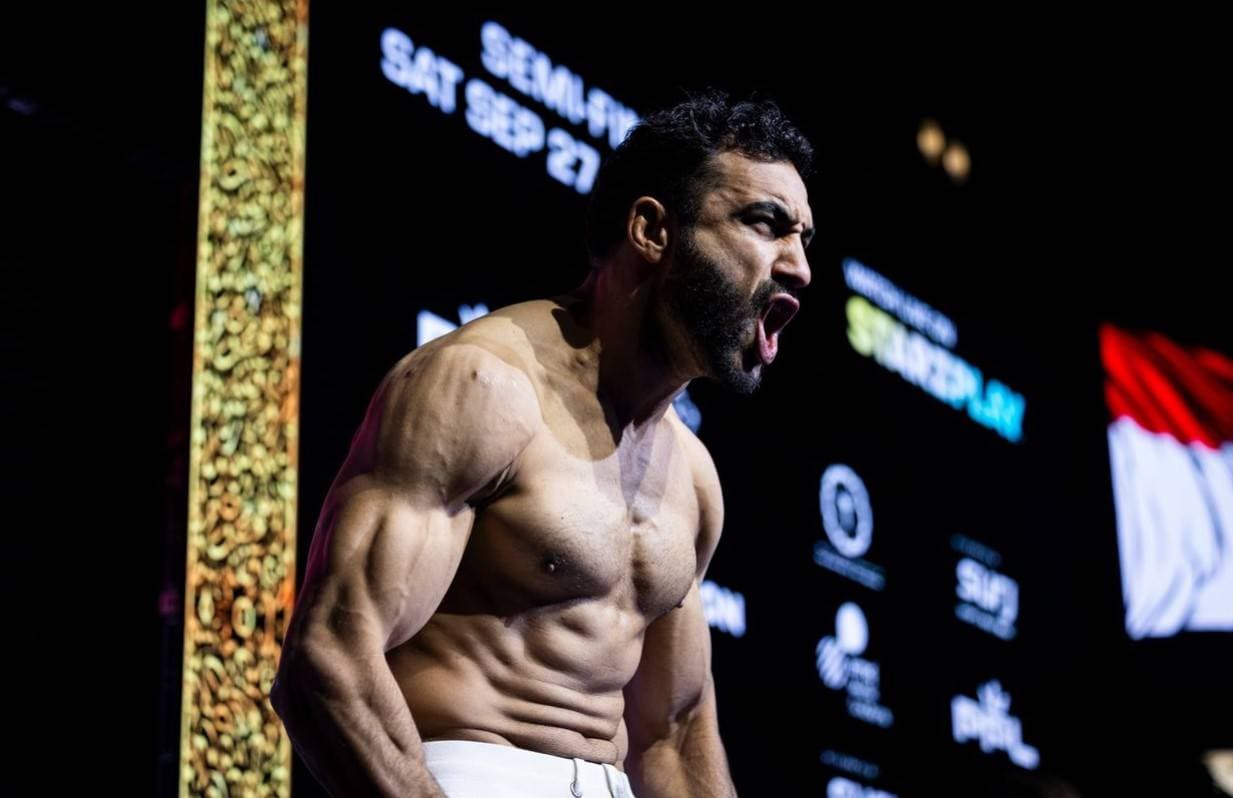 المقاتلون يتخطون مرحلة الميزان استعداداً لنصف نهائي بطولة PFL MENA في الرياض