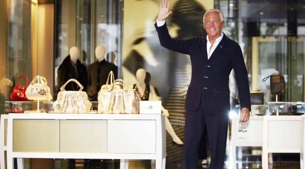 وفاة مصمم الأزياء الإيطالي الملياردير جورجيو أرماني عن عمر ناهز 91 عاماً