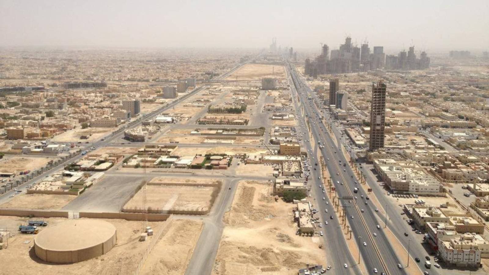 وزارة الإسكان لـ "الاقتصادية" تعليقا على هبات الأراضي: نرصد الممارسات غير النظامية