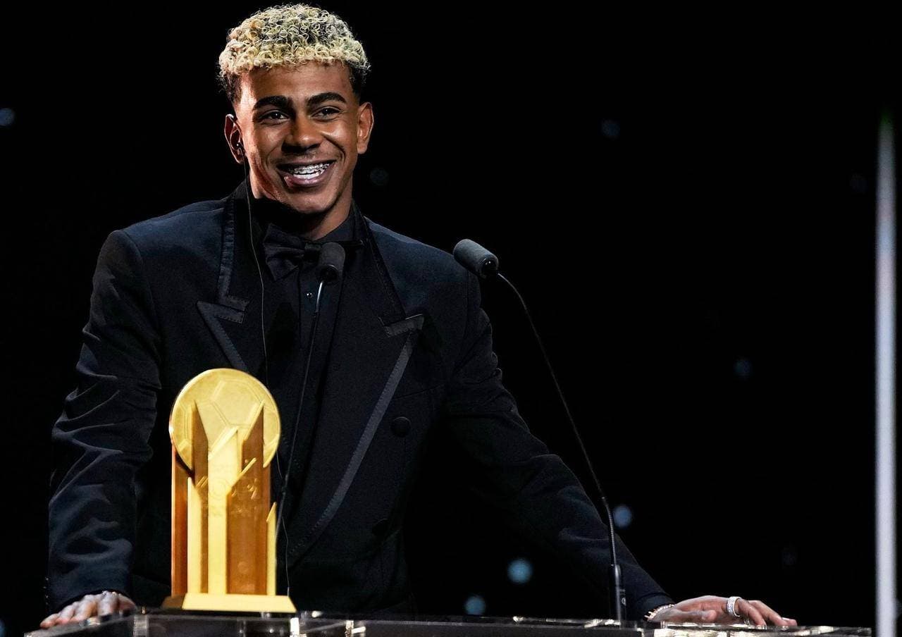 لامين يستعد لإطلاق خط إنتاجه الخاص من الملابس والأحذية وحقائب الظهر