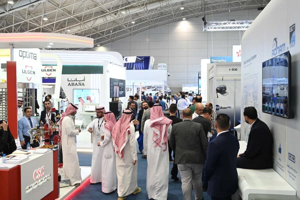 سوق الأمن والسلامة السعودية تنمو 10% سنويا مدعومة بزيادة الطلب من مشاريع الرؤية