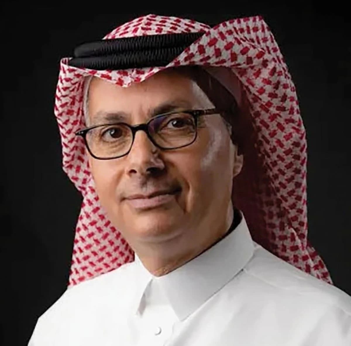 من الصفر إلى المجد .. رحلة أول بروفيسور سعودي حاصل على جائزة نوبل