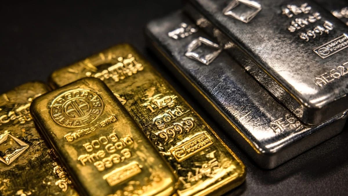 أونصة الذهب فوق 4 آلاف دولار مجددا والفضة تمدد مكاسبها