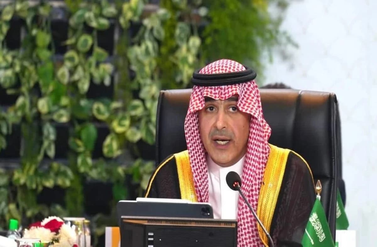 محافظ المركزي السعودي: الاستقرار النقدي والاقتصادي والمالي في السعودية لا يزال مستمرا بدعم الإصلاحات