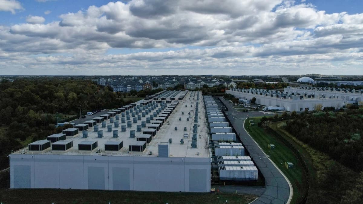 عودة خدمات "أمازون" السحابية بعد عطل عصف بتطبيقات شهيرة حول العالم