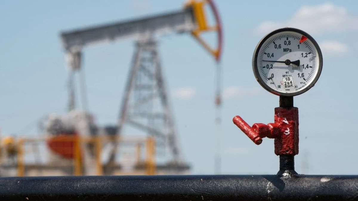 النفط يرتفع 3% بعد العقوبات الأمريكية على شركات الإنتاج الروسية