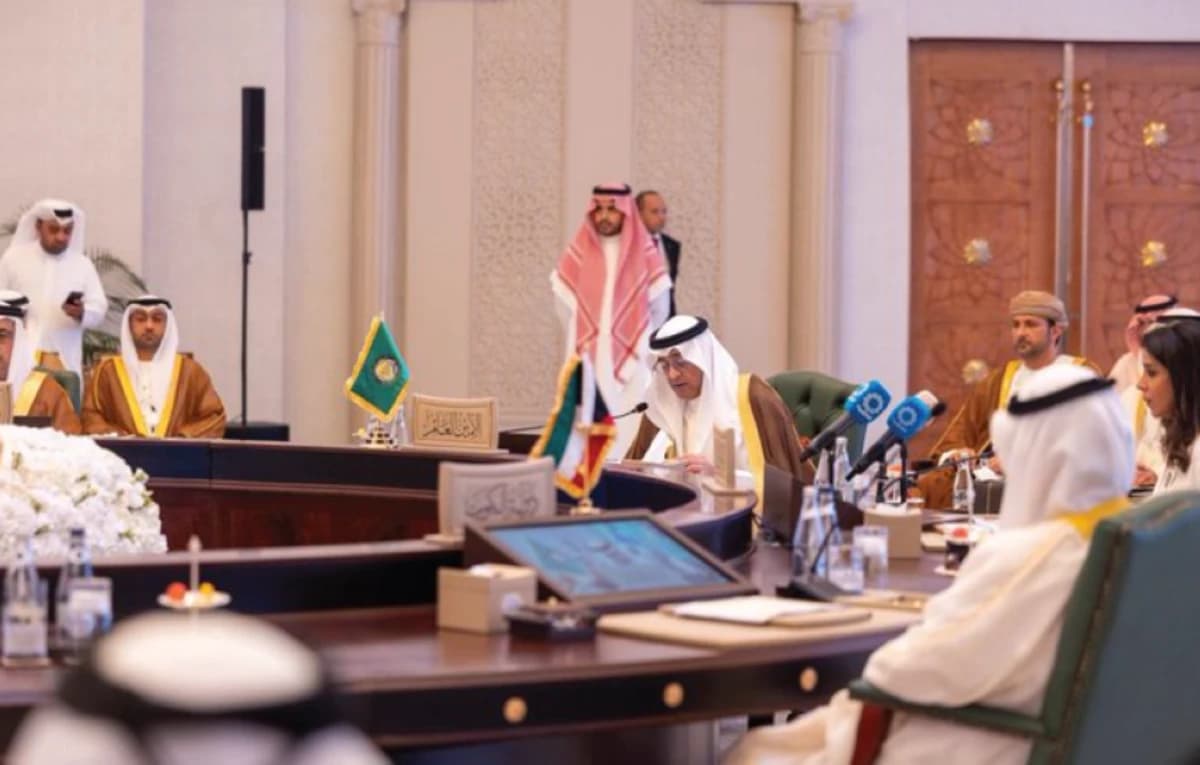 5700 مواصفة خليجية لتطوير شبكات الطرق والربط الإقليمي