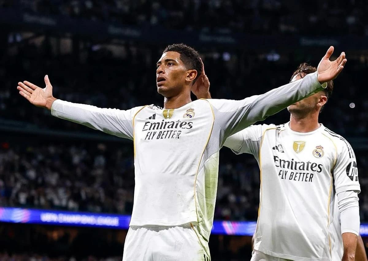 ريال مدريد وبرشلونة.. مواجهة تجمع بين أعلى ميزانيتين والفارق بين الفريقين نقطتين