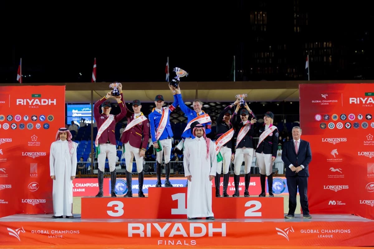 "فالكنسفارد يونايتد" يتوج بلقب بطل دوري الأبطال العالمي وجولة الرياض لقفز الحواجز