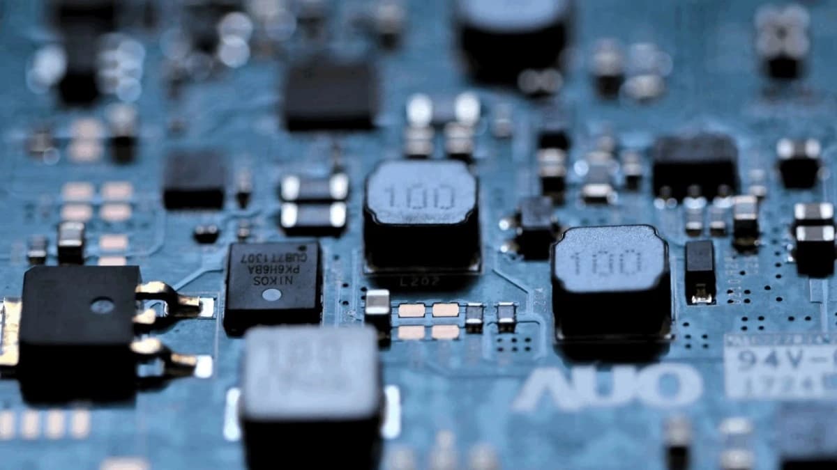 الصين تلقي باللوم على هولندا في تفاقم اضطرابات إمدادات "نيكسبيريا" من الرقائق