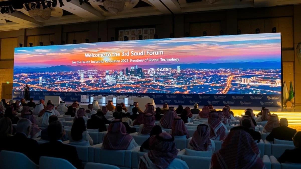 السعودية تستهدف إسهام التقنيات الصناعية المتقدمة 15% في الناتج المحلي