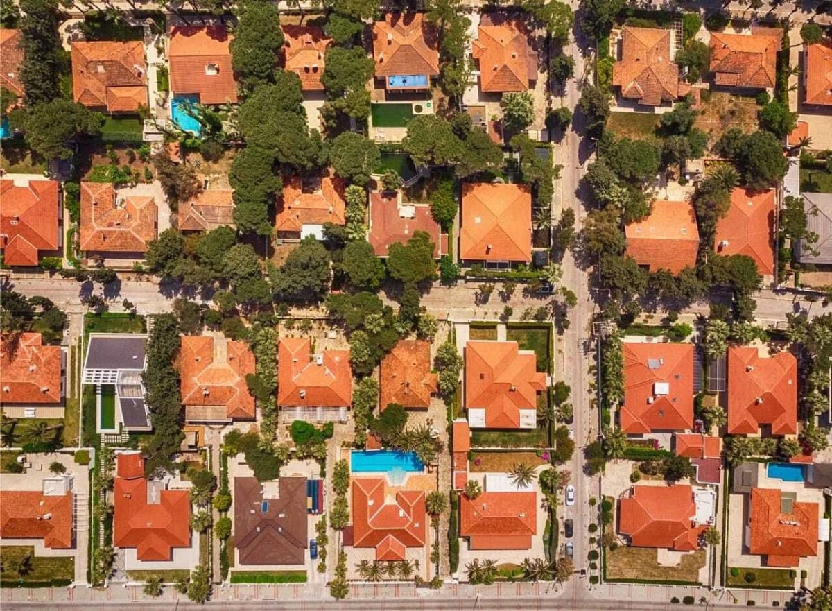 اتجاهات أسواق الإسكان الأوروبي في 2025