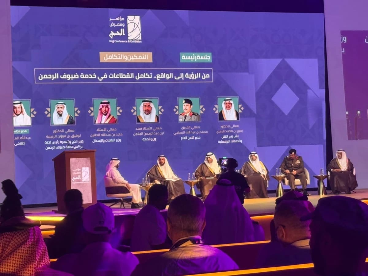 وزير الإسكان لـ«الاقتصادية»: نعمل على أنسنة مدينتي مكة والمدينة واستخدام التقنيات الذكية للتسهيل على الحجاج