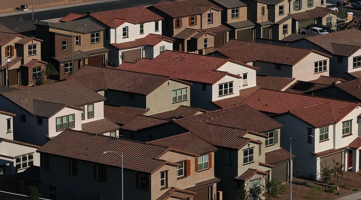 ارتفاع الطلب على الرهون العقارية في أمريكا إلى أعلى مستوى منذ سبتمبر رغم صعود الفائدة