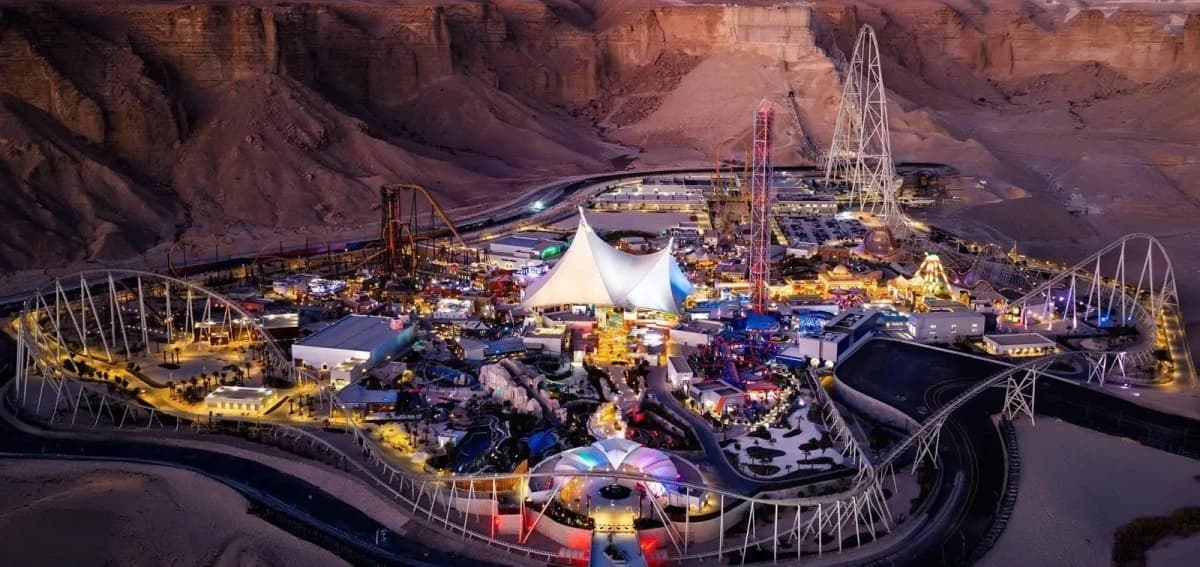 "القدية" تعلن افتتاح أولى وجهاتها الترفيهية "Six Flags" نهاية ديسمبر المقبل