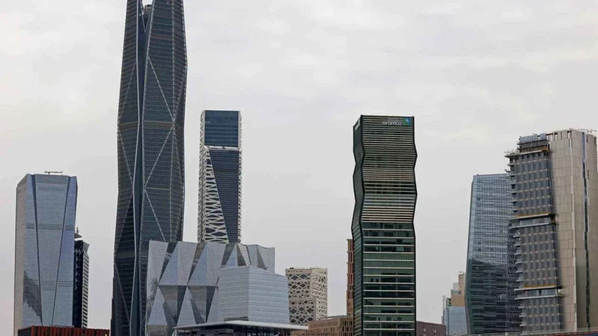 صندوق الاستثمارات العامة السعودي يحصد تصنيف A-1 من "ستاندرد آند بورز"