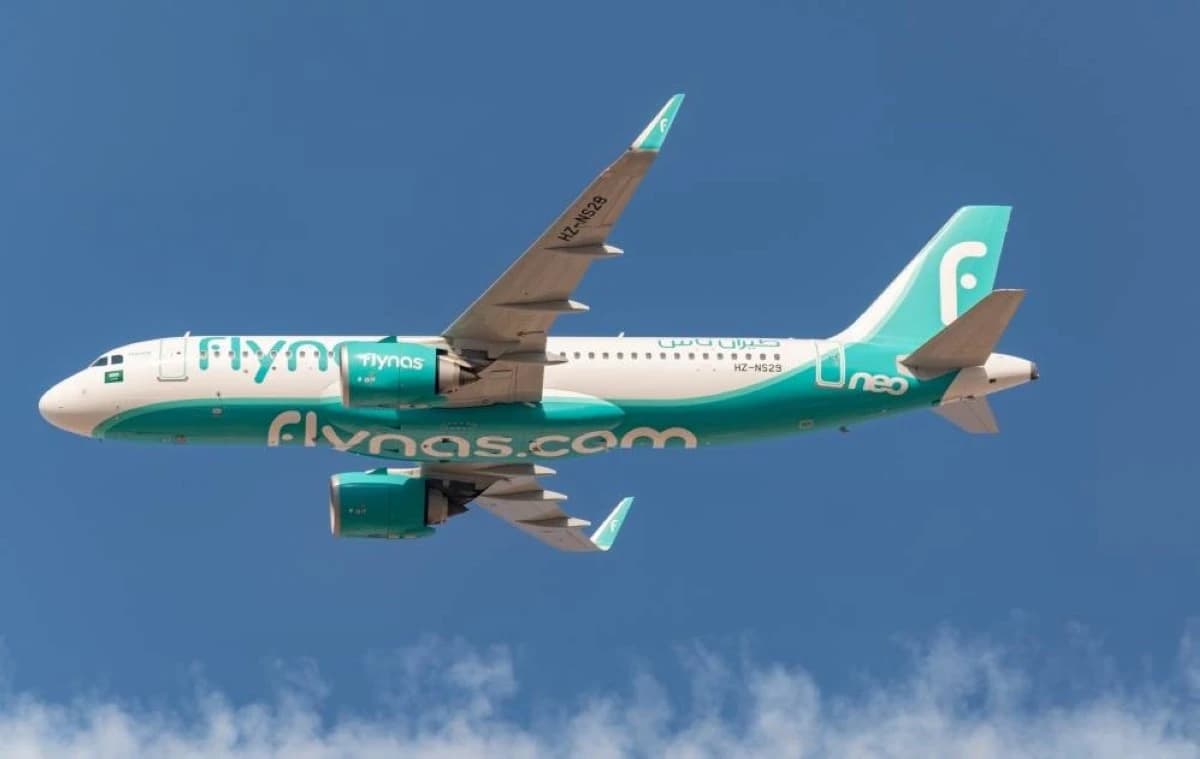 "طيران ناس" تبحث تسيير رحلات إلى سانت بطرسبرج وسوتشي الروسيتين