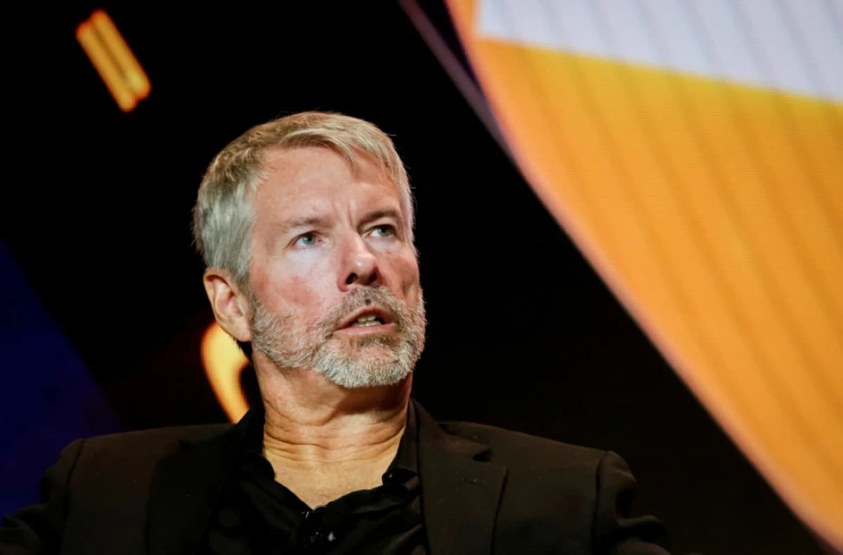 ضربة قاسية لمتداولي بيتكوين الأفراد مع هبوط صناديق "ستراتيجي" بنحو 80%