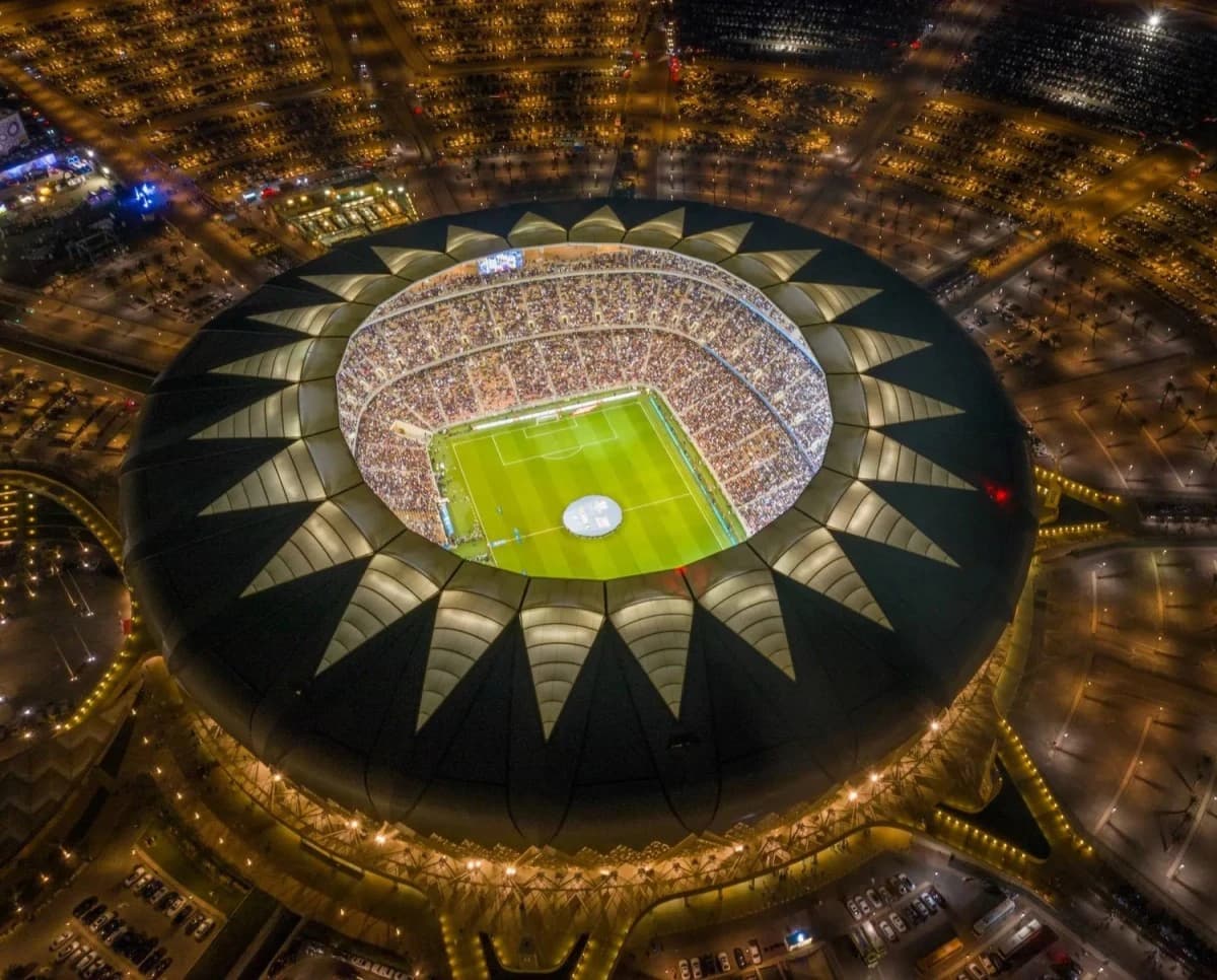 الاتحاد الآسيوي: المضيف يتحمل التكاليف المالية لنقل المباراة من ملعبه